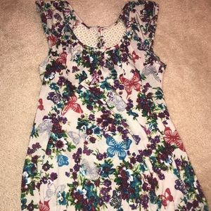 Butterfly top with cute lace back